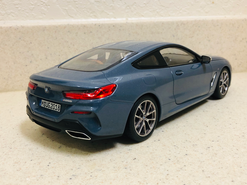 Illustration for article titled Norev 1/18 2019 BMW M850i xDrive Coupe